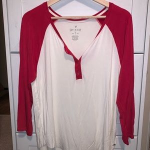 Red and white, American Eagle Baseball Tee